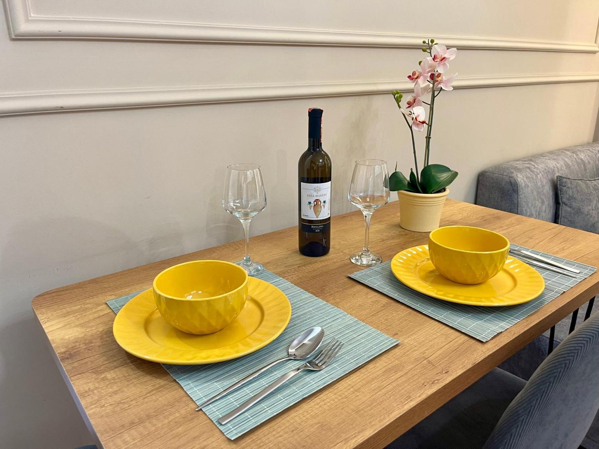 City Center Cozy Apartment Tiranë Ngoại thất bức ảnh